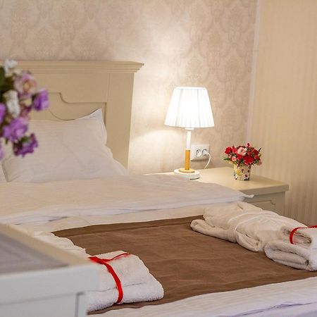 Royal Apartment In Old Tbilissi Extérieur photo